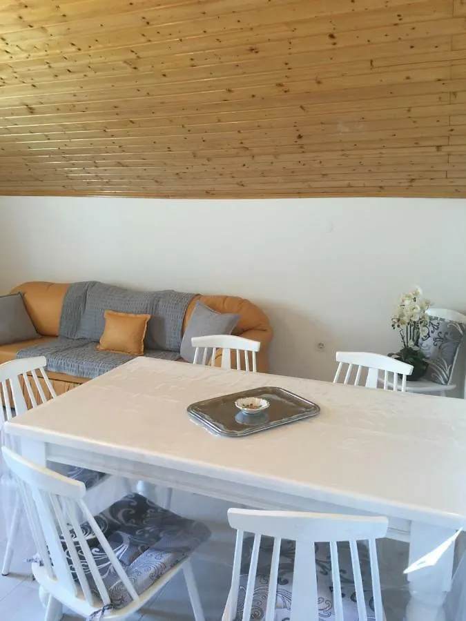 Apartament Apart Mani Di Lauro Preko
